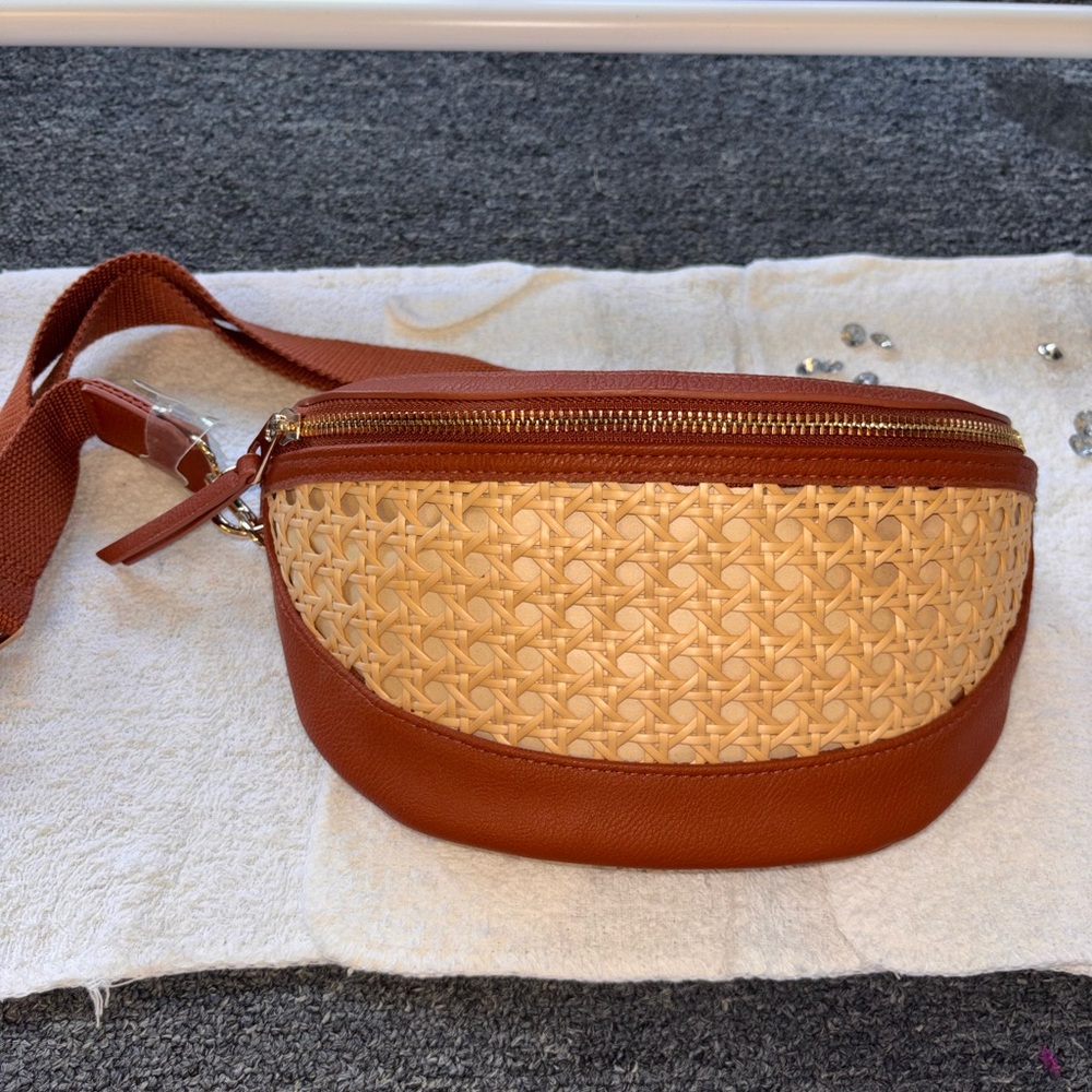 Woven Straw & Brown Leather Crossbody Belt Bag